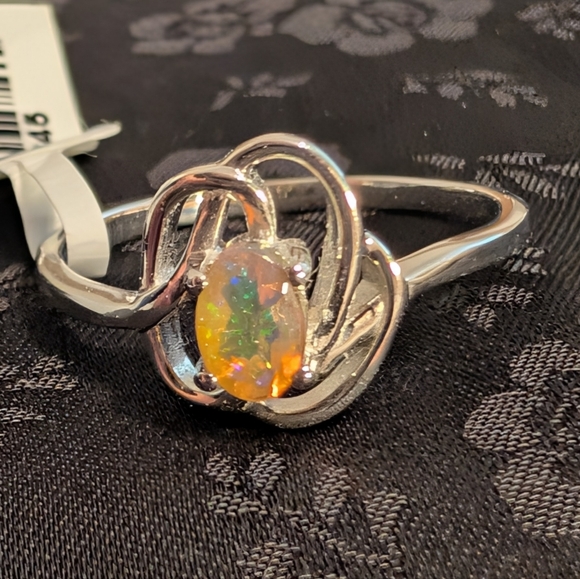 Genuine Natural Ethiopian Opal Sterling Silver Celtic Design 925 Silver Size 9 - Picture 1 of 12